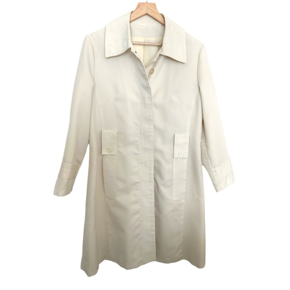 Vintage Women's Long Cream Colored Coat Size Medium